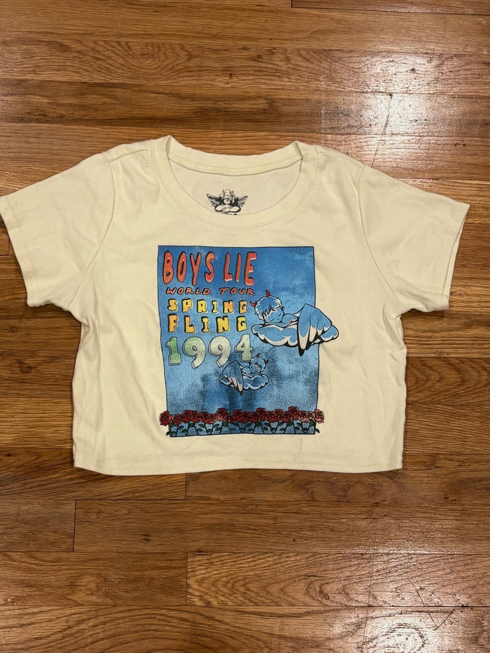 BOYS LIE Cropped Tshirt Spring Fling Graphic size Medium Like New